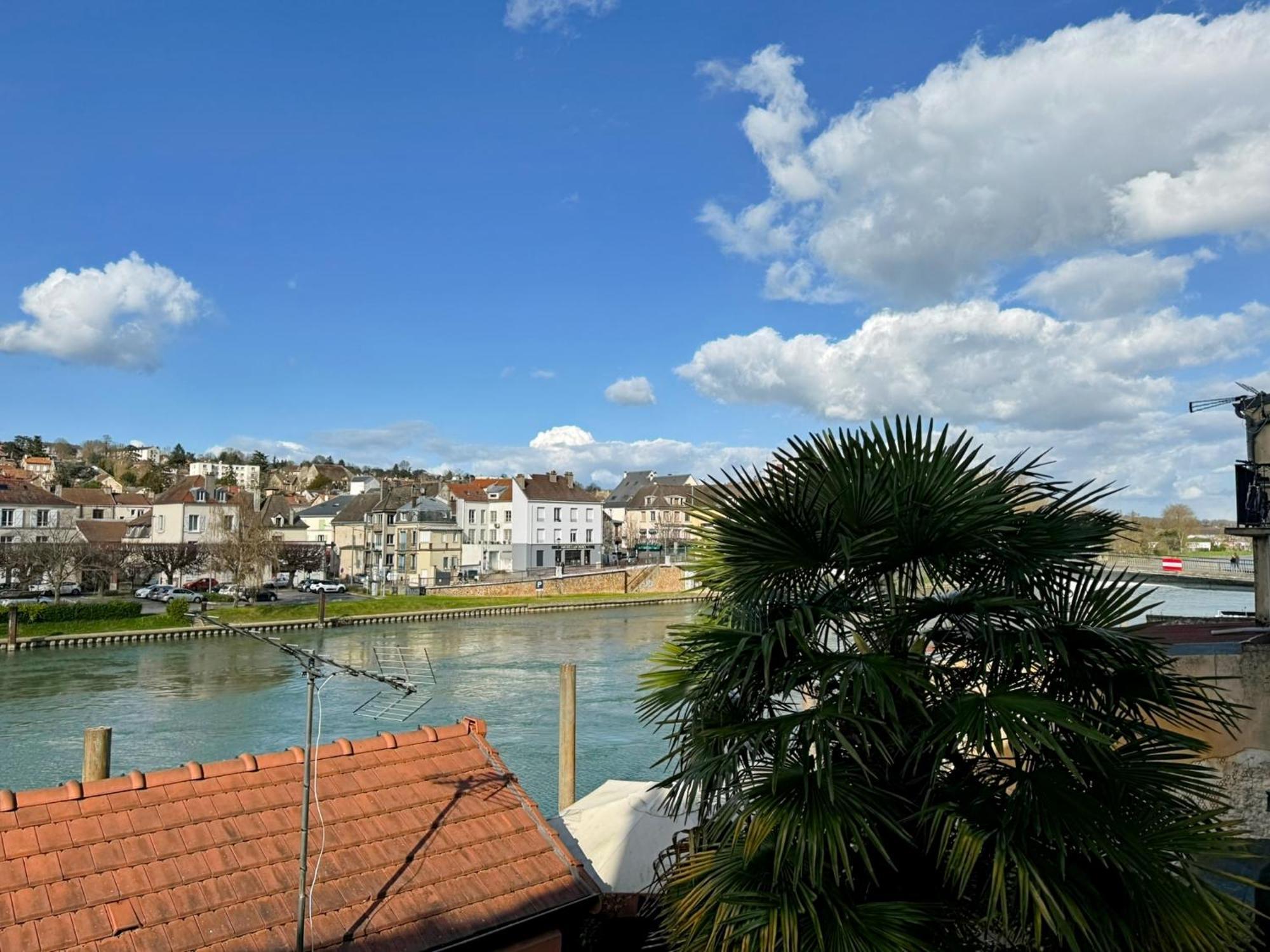 Le Cosy Lagny - Appartement Cosy Avec Balcon Vue Sur Marne Luaran gambar